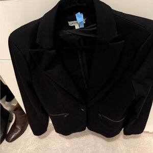 Evereve Black Women's Blazer